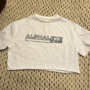 Alphalete crop tee